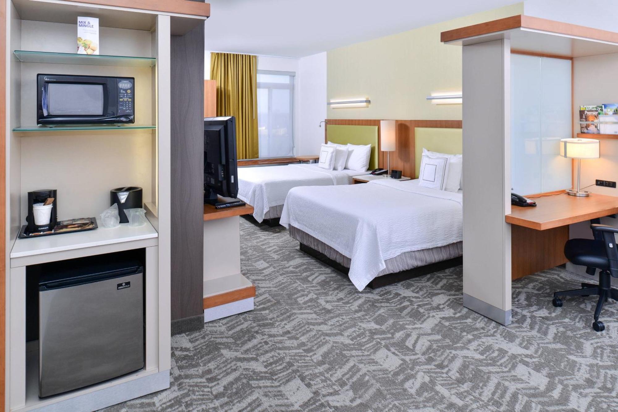 Springhill Suites By Marriott Detroit Metro Airport Romulus Exterior photo