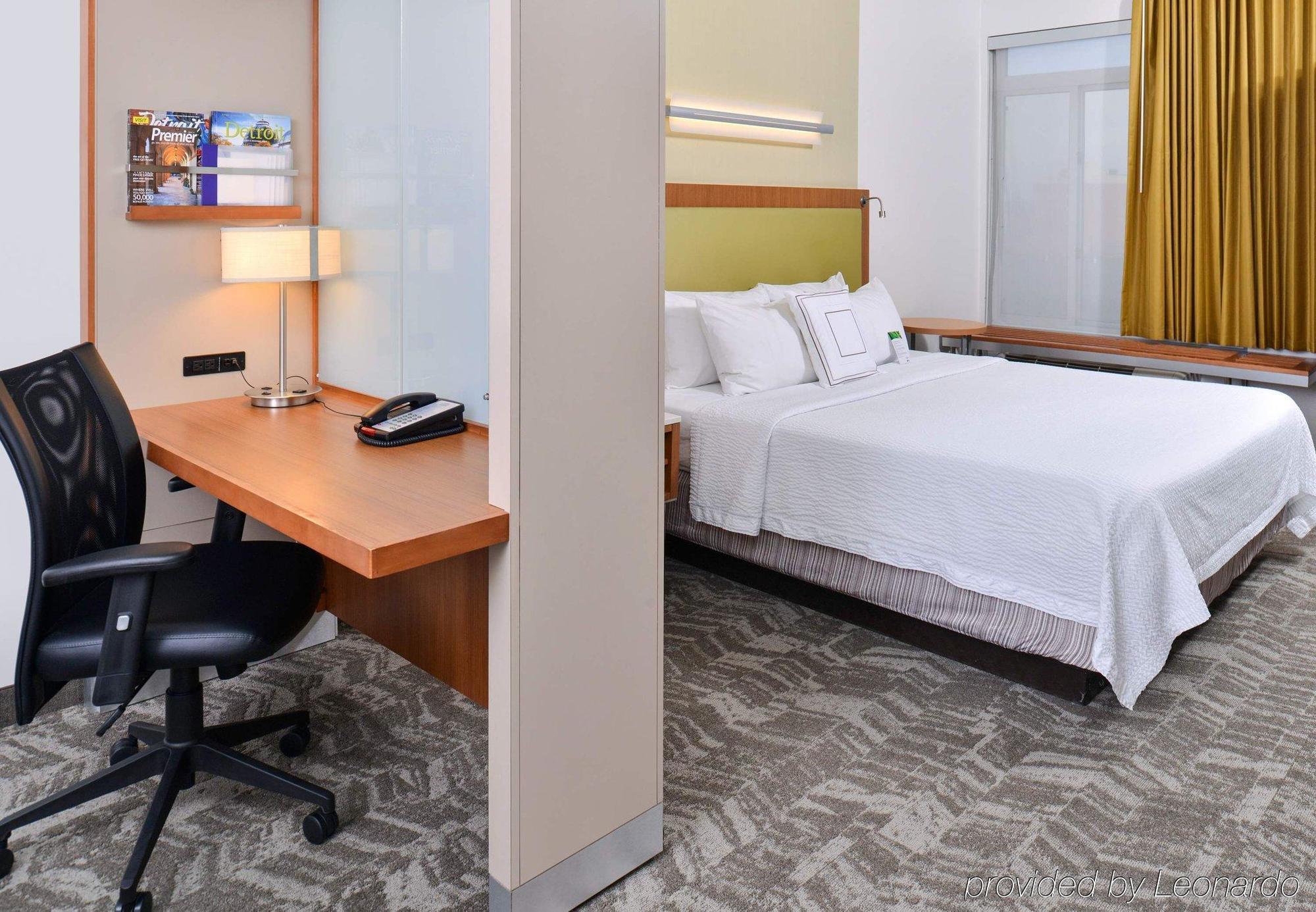 Springhill Suites By Marriott Detroit Metro Airport Romulus Exterior photo